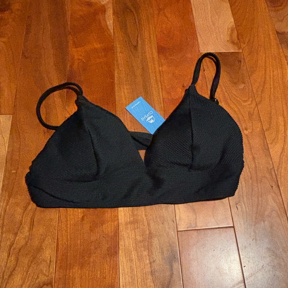 Cupshe Black Women's Swim Top